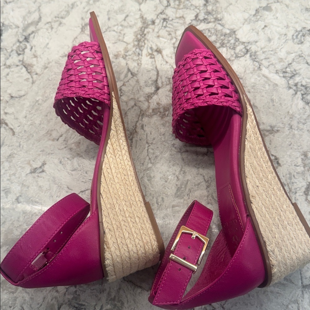 Vince Camuto Bretandi Woven Wedge Sandal - Picture 4 of 7